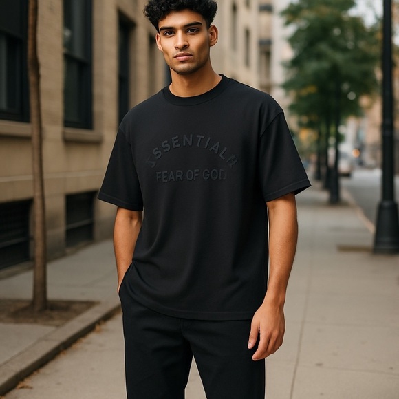 Essentials Fear Of God Heavy Short Sleeve Crew Neck Tee XL Black - Picture 1 of 10